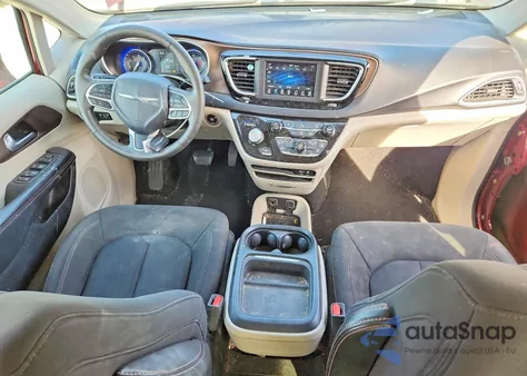 2018 Chrysler Pacifica Touring Plus z USA, uszkodzony, nr VIN 2C4RC1FGXJR105001